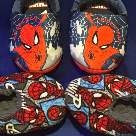 Toddler Spider-Man slippers - Picture 1 of 4